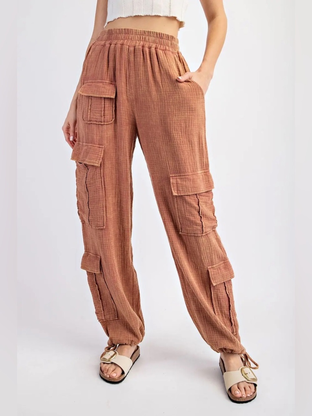 NWT Eesome Mineral Washed Textured Cargo Pocket Jogger Pants Terracotta - Picture 7 of 11